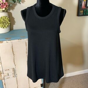 EUC GAP Black Knit Tank Top. Size Small
